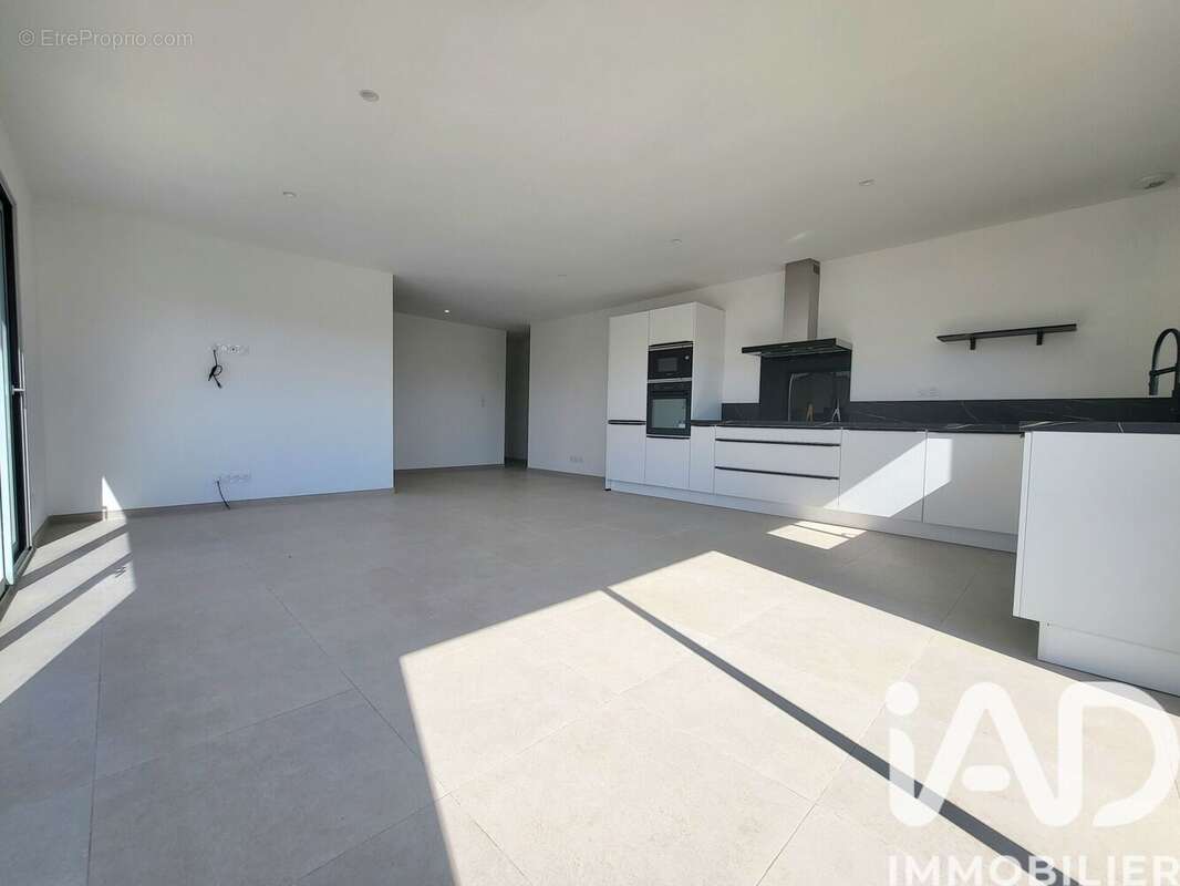 Maison 97 m² à Canet  - photo 5