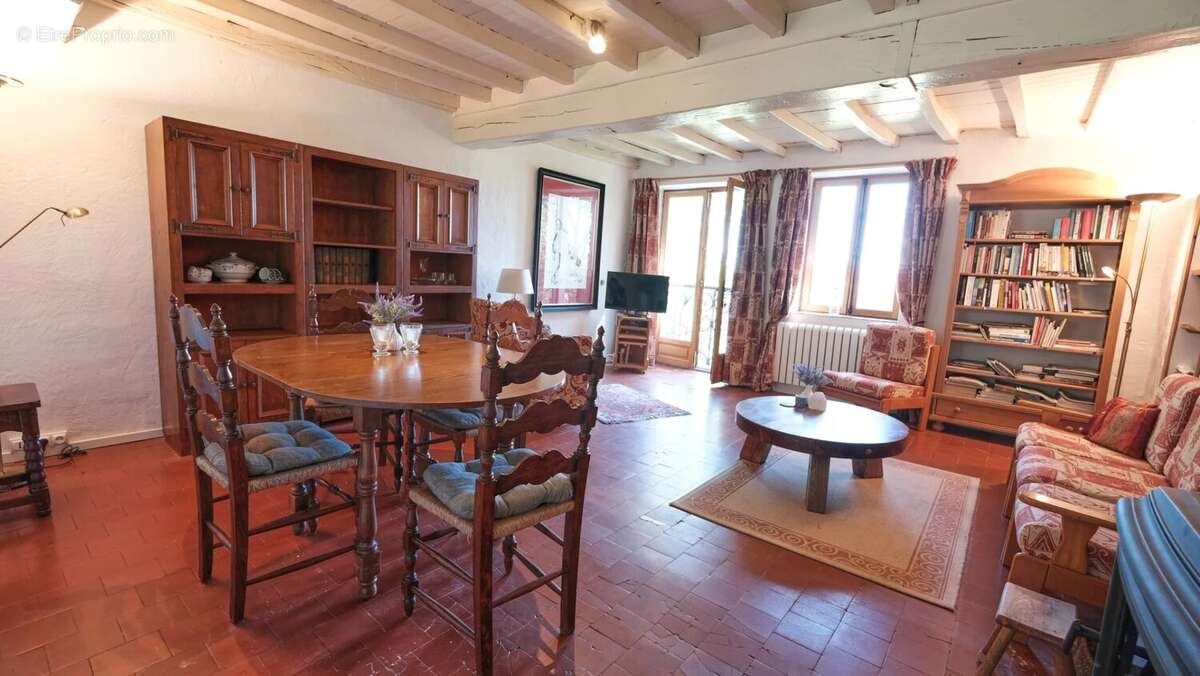 Maison à VILLAPOURCON