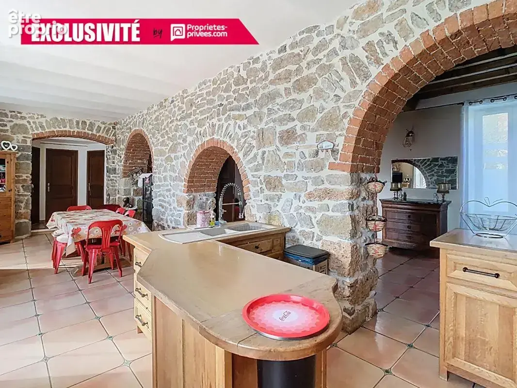 Maison à MOLIERES-CAVAILLAC