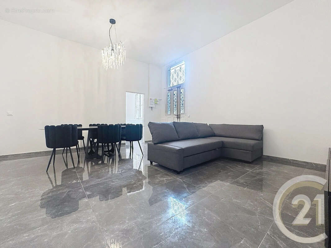 Appartement à PARIS-12E