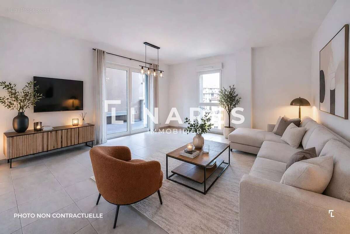 Appartement à MARSEILLE-6E
