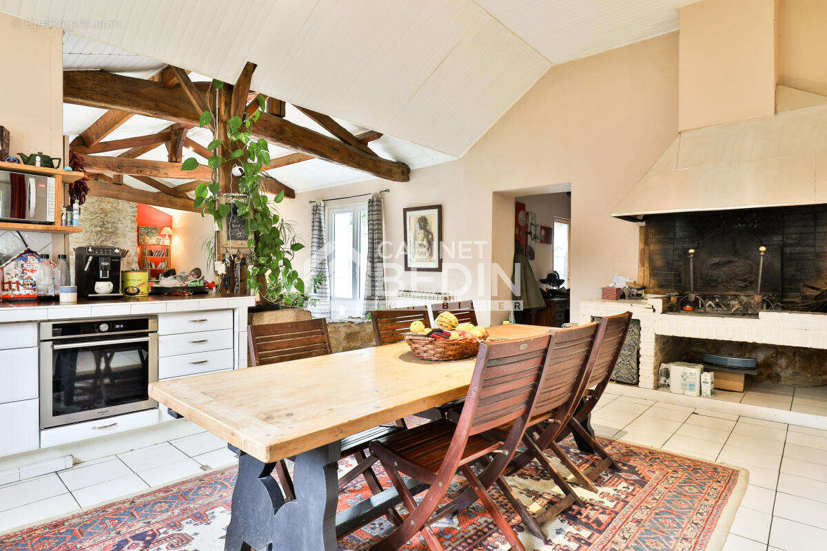 Maison à BERNOS-BEAULAC