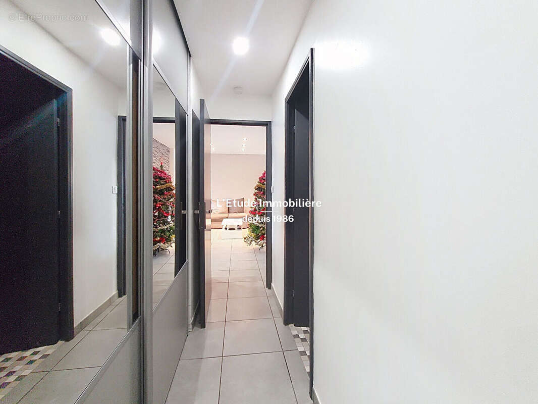 Appartement à RILLIEUX-LA-PAPE