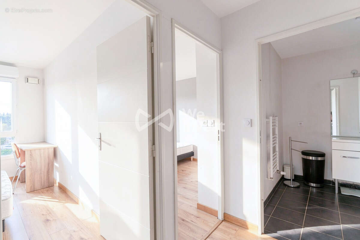 Appartement à BRON