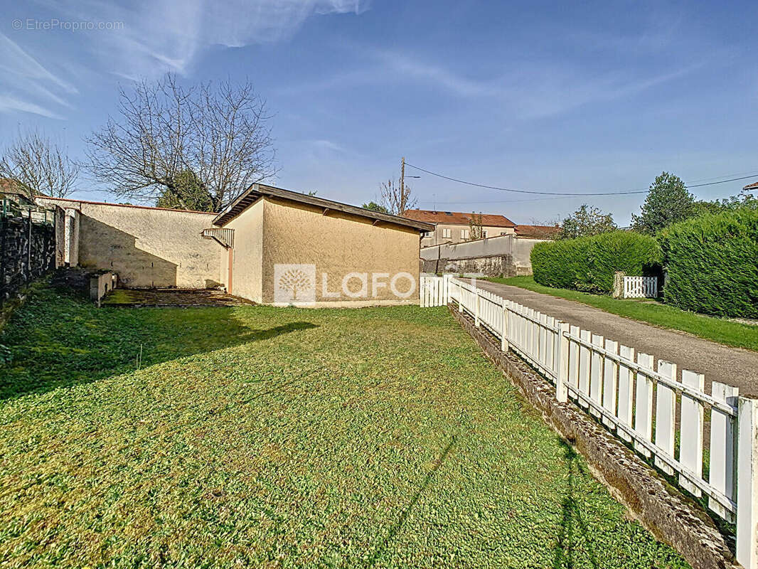 Maison à SEUIL-D&#039;ARGONNE