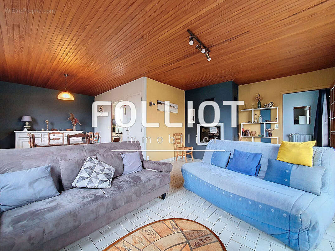 Maison à SAINT-GERMAIN-SUR-AY