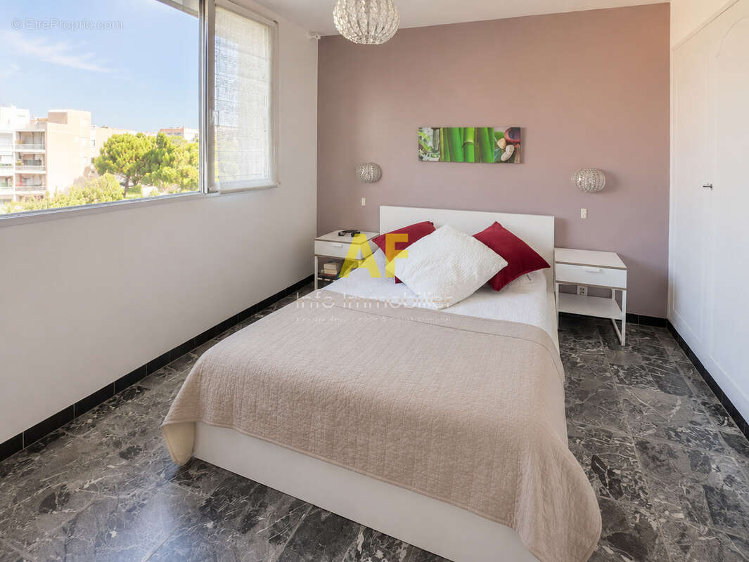 Appartement à FREJUS