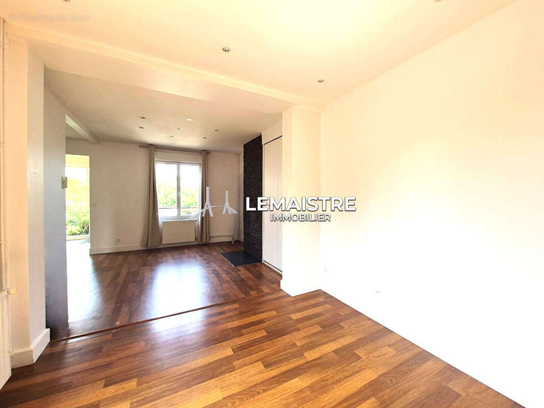 LEMAISTRE IMMOBILIER vous propose une Maison-Le Havre 3 pièces 80 m2 - photo 11