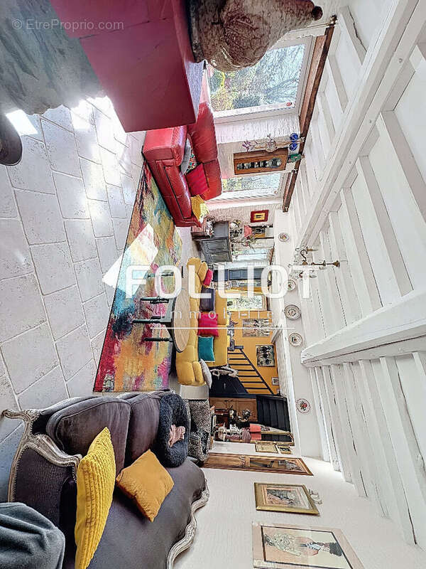 Maison à SALLEN