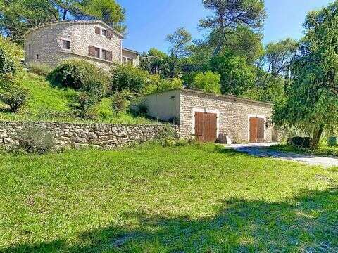 Maison 125 m² à Saint-Remy-De-Provence  - photo 3