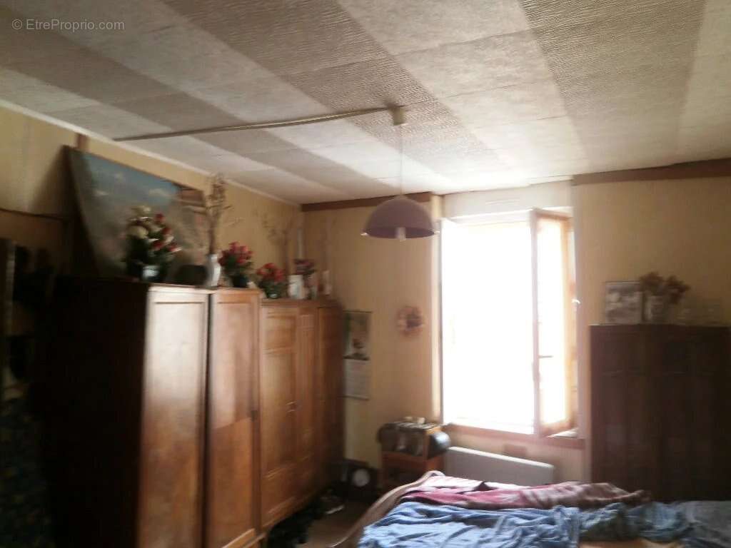 Commerce à ISSOUDUN