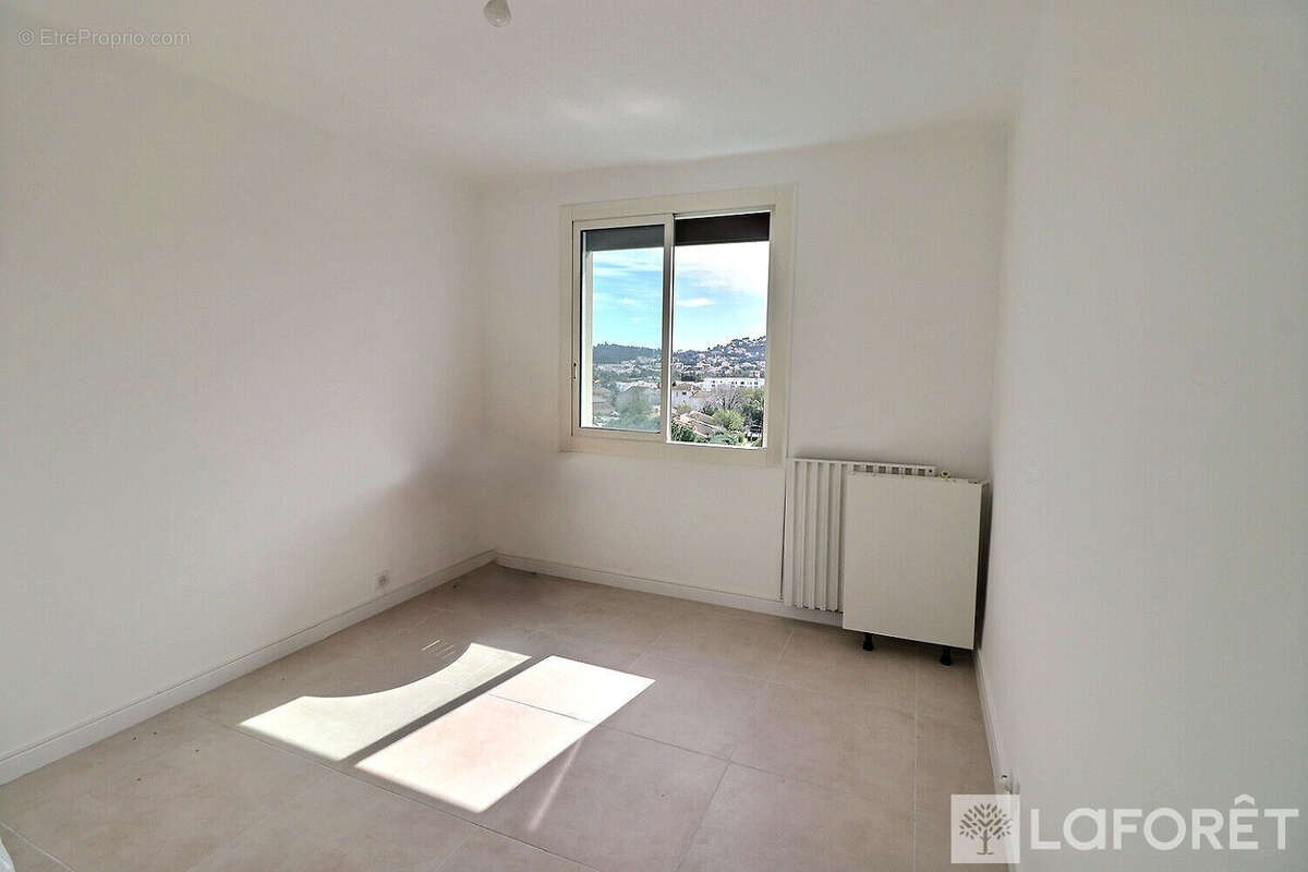 Appartement à HYERES
