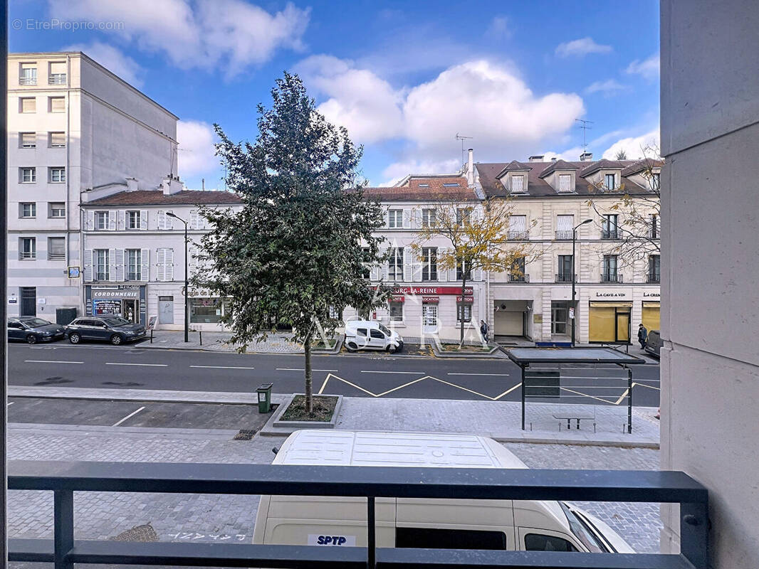 Appartement à BOURG-LA-REINE