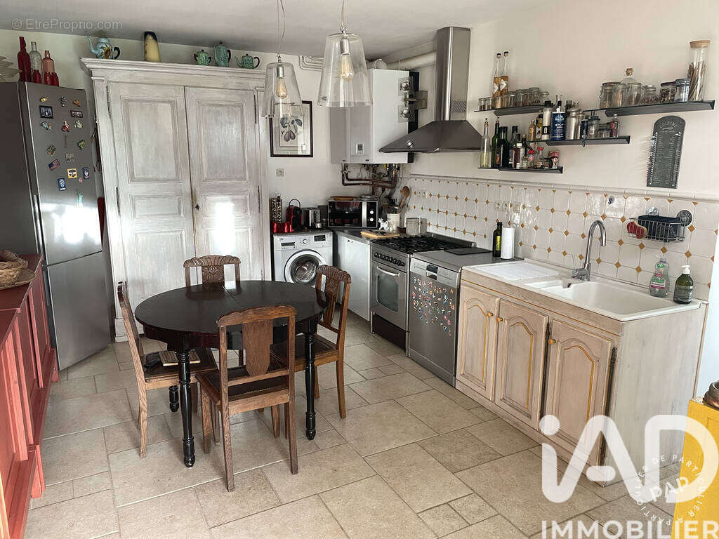 Maison 122 m² à Tresson  - photo 5