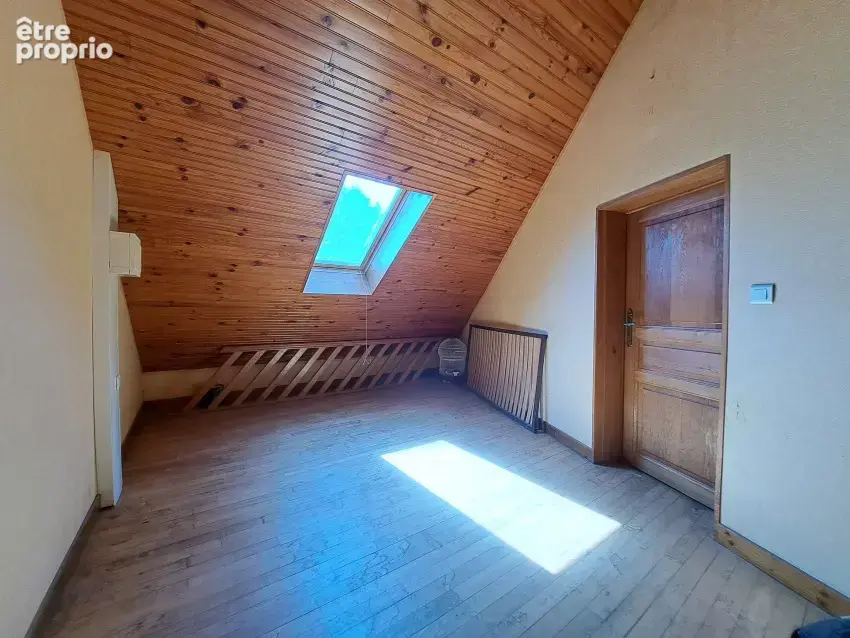 Maison 135 m² à Manzat  - photo 11