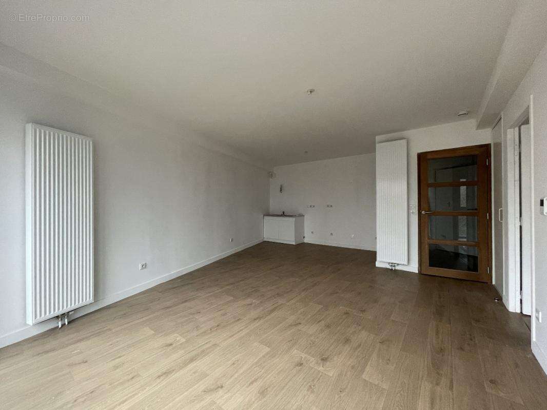 Appartement à SAINT-YRIEIX-LA-PERCHE