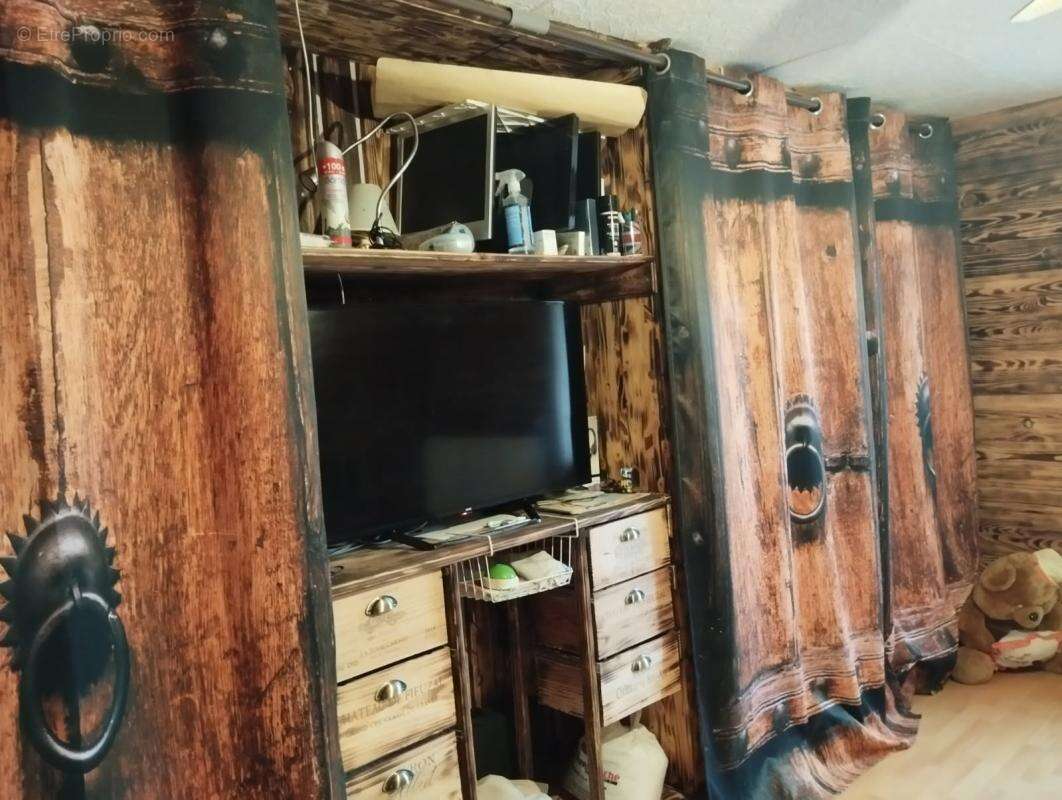 Maison à HAUTEVELLE