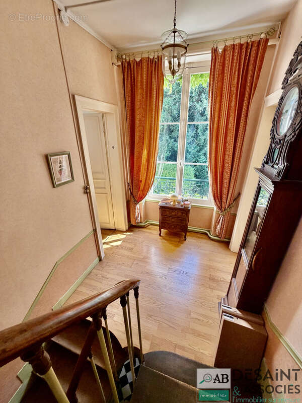 Maison à MONTRY