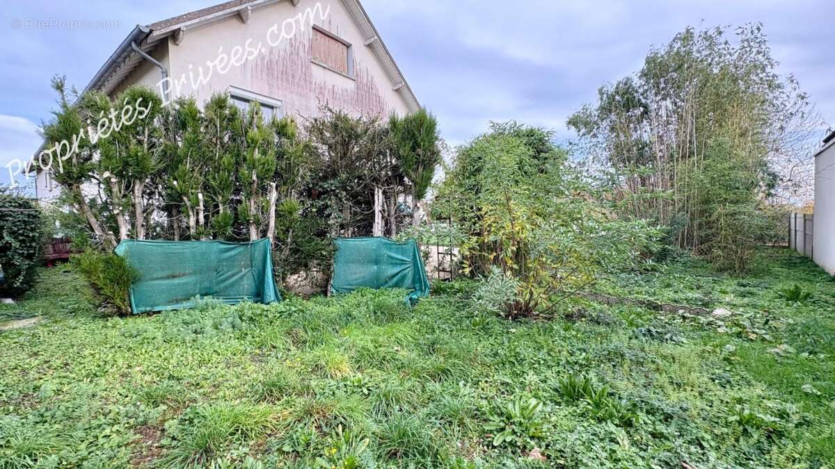 Maison à SAINT-DENIS-SUR-LOIRE