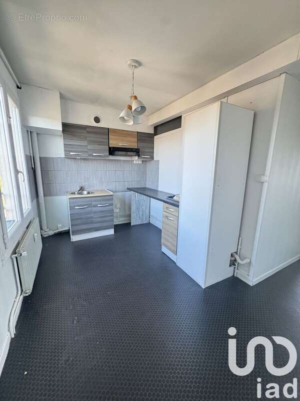 Photo 8 - Appartement à LIMOGES