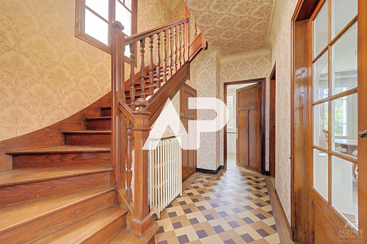 Maison à RUEIL-MALMAISON