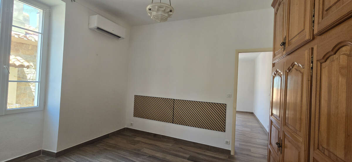 Tres bel appartement 2 chambres  et balcons à Propriano - photo 5