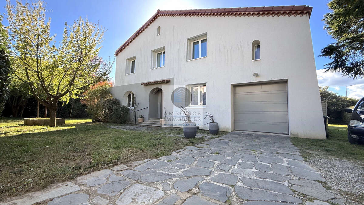 Maison à GUILHERAND-GRANGES