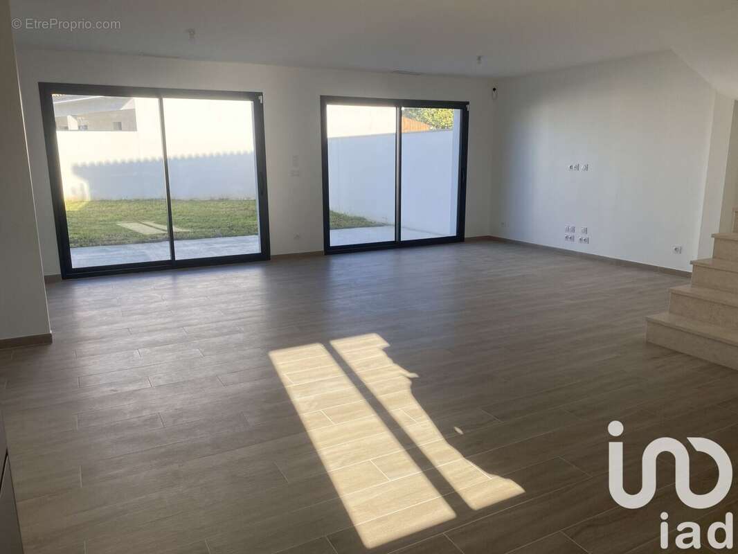 Photo 4 - Maison à SAINT-GERMAIN-DU-PUCH