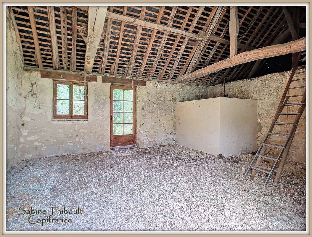 Dpt Indre et Loire (37), à vendre MARCILLY-SUR-MAULNE, maison 7 pièces 173 m2 - Terrain clos - photo 16