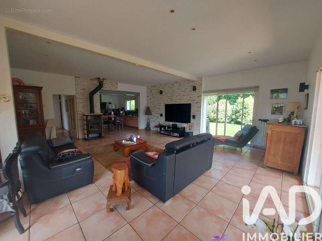 Photo 3 - Maison à LANTON