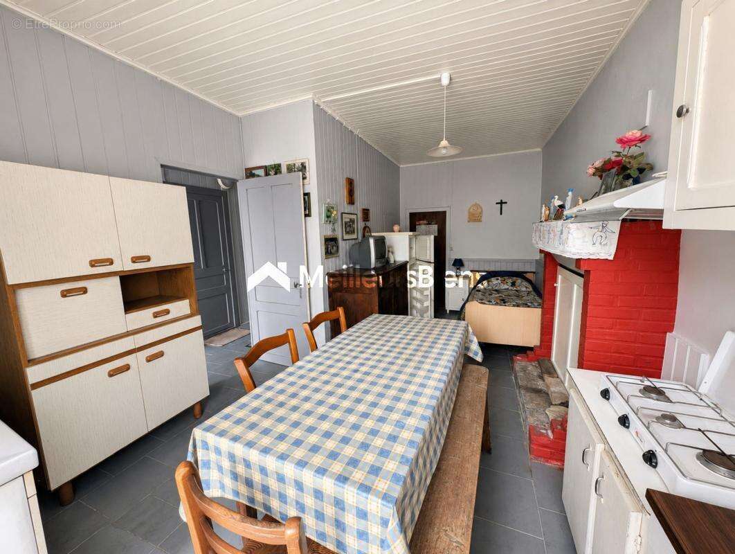 56130 CAMOEL- Maison de bourg 110 m2 - 3 chambres, terrain de 249 m² - photo 5