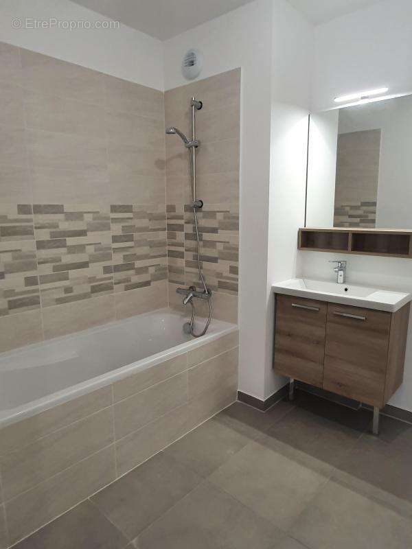 Appartement à MARSEILLE-11E