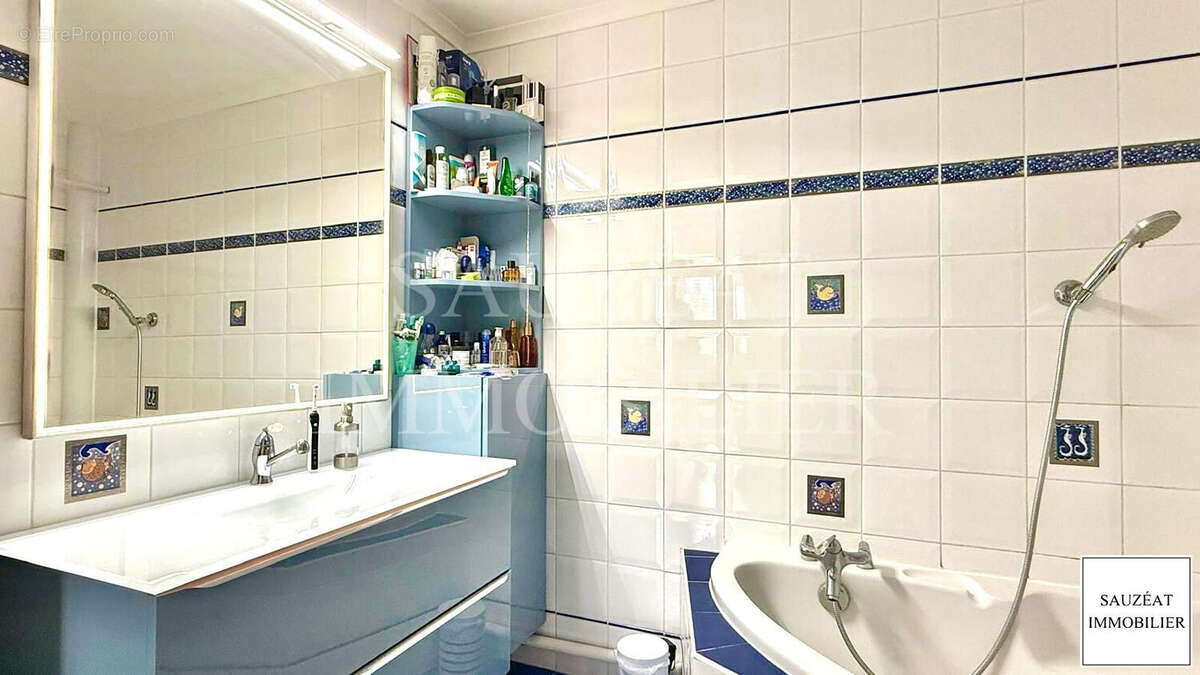 Appartement à BAGNEUX