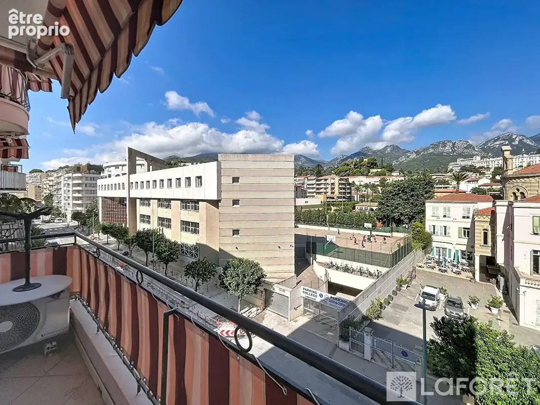 Grand Studio avec coin nuit à Menton - 1 pièce(s) 38 m2 - photo 9