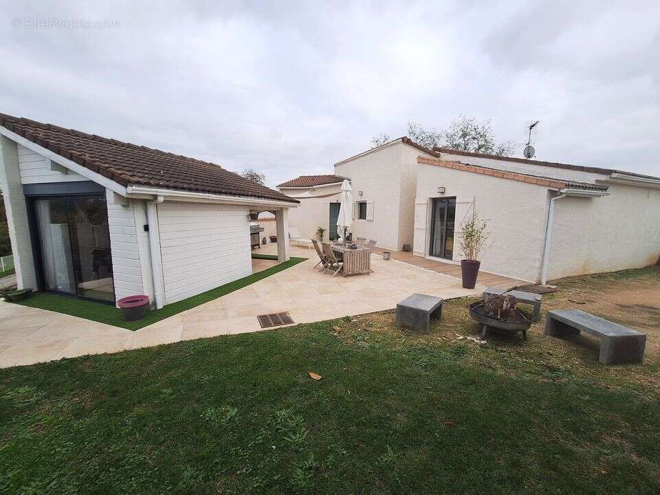 Maison à CHATUZANGE-LE-GOUBET