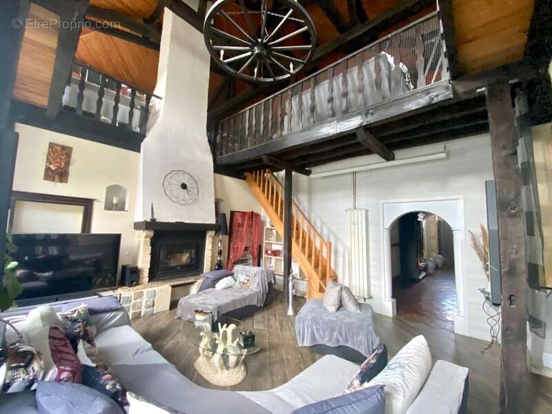 Maison à SAINT-SEVER