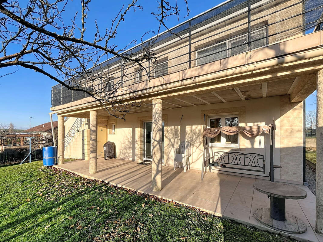 Maison à COMMERCY