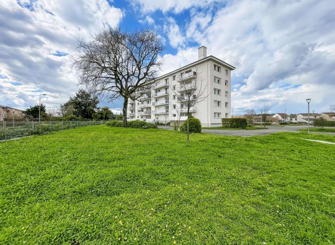 Appartement à SAINT-MEDARD-EN-JALLES