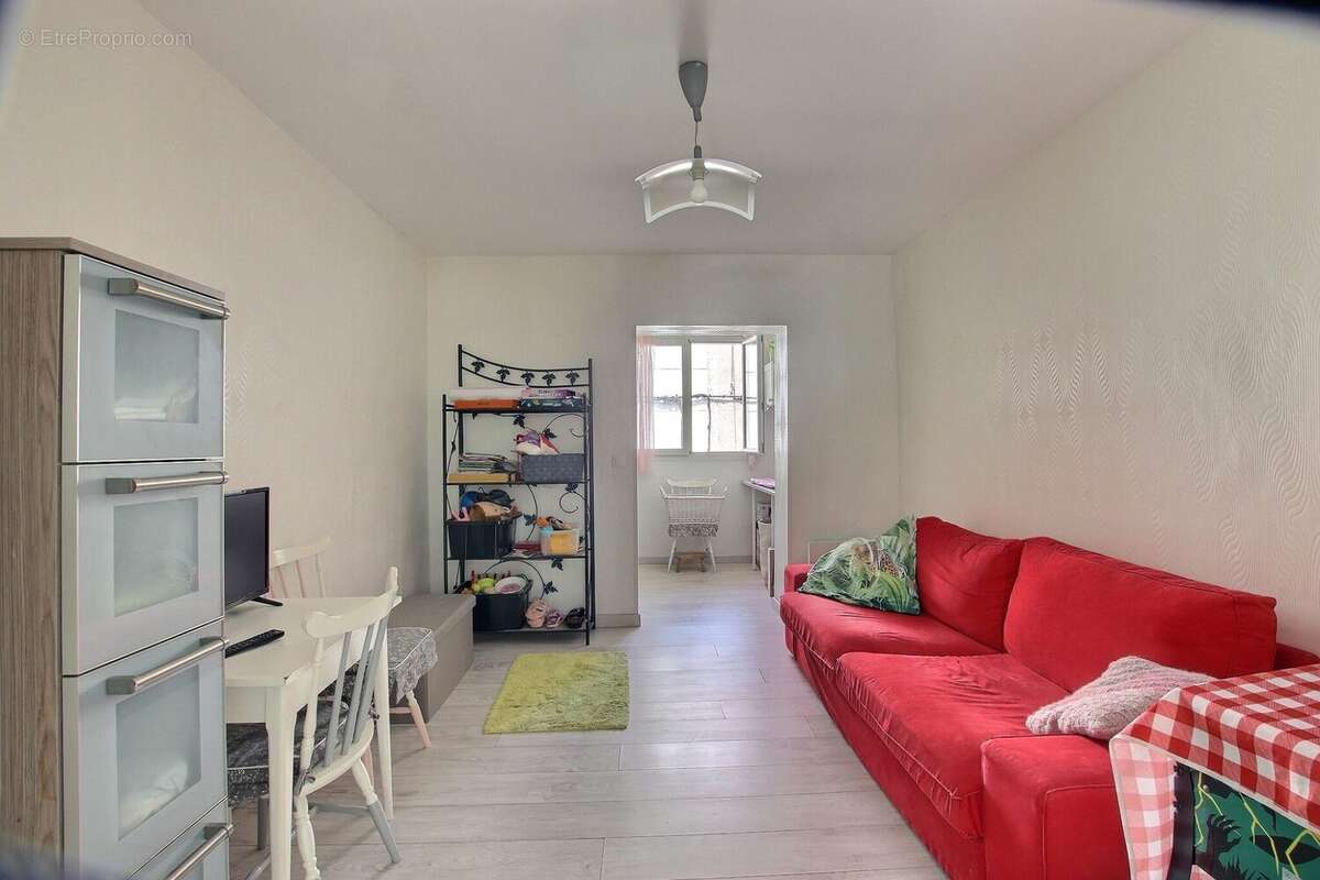 Appartement 147 m² à Royat  - photo 8