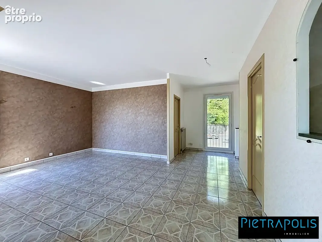 Appartement 4 pièces 109 m² à vendre à Rillieux-La-Pape (69140) - photo 6