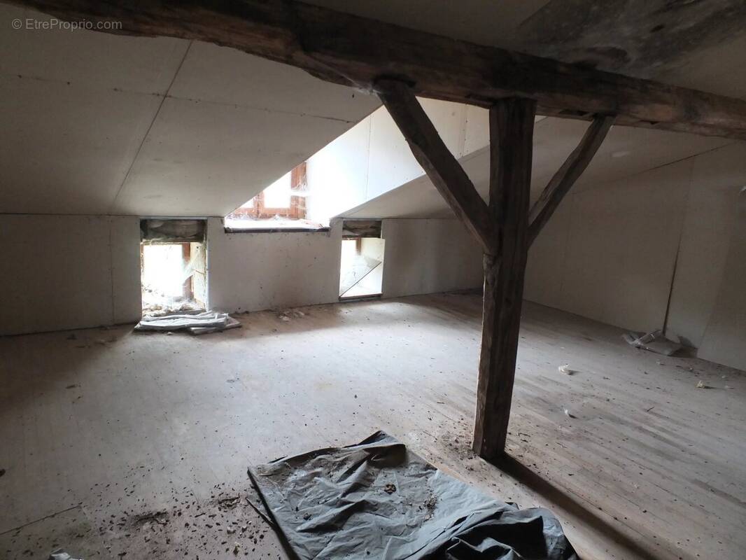 Maison à MONTEMBOEUF