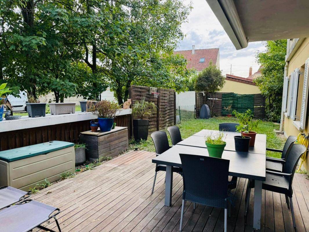 Appartement à NEUILLY-SUR-MARNE