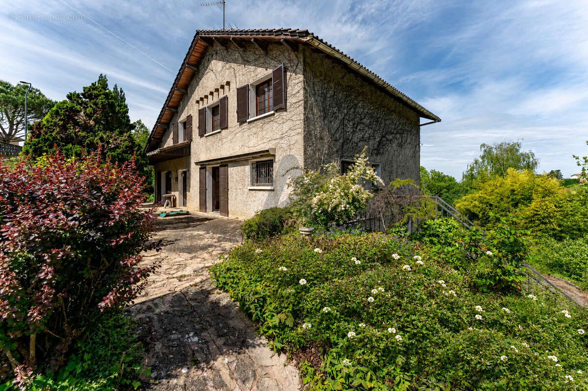 Maison à LIMONEST