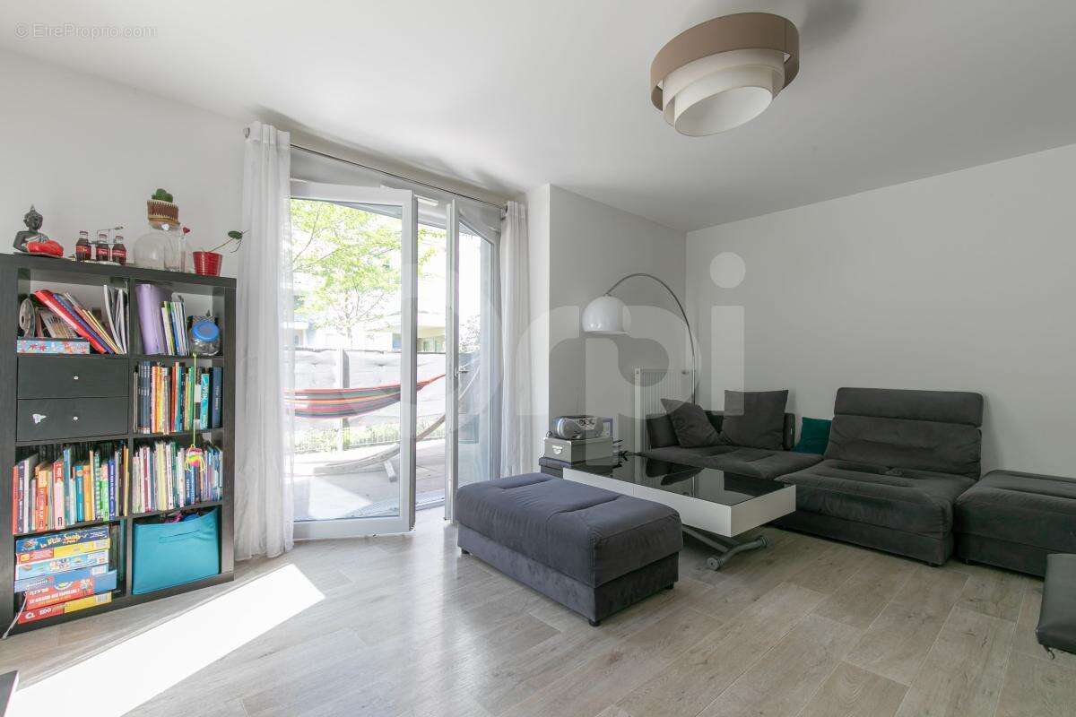 Appartement à BOISSY-SAINT-LEGER