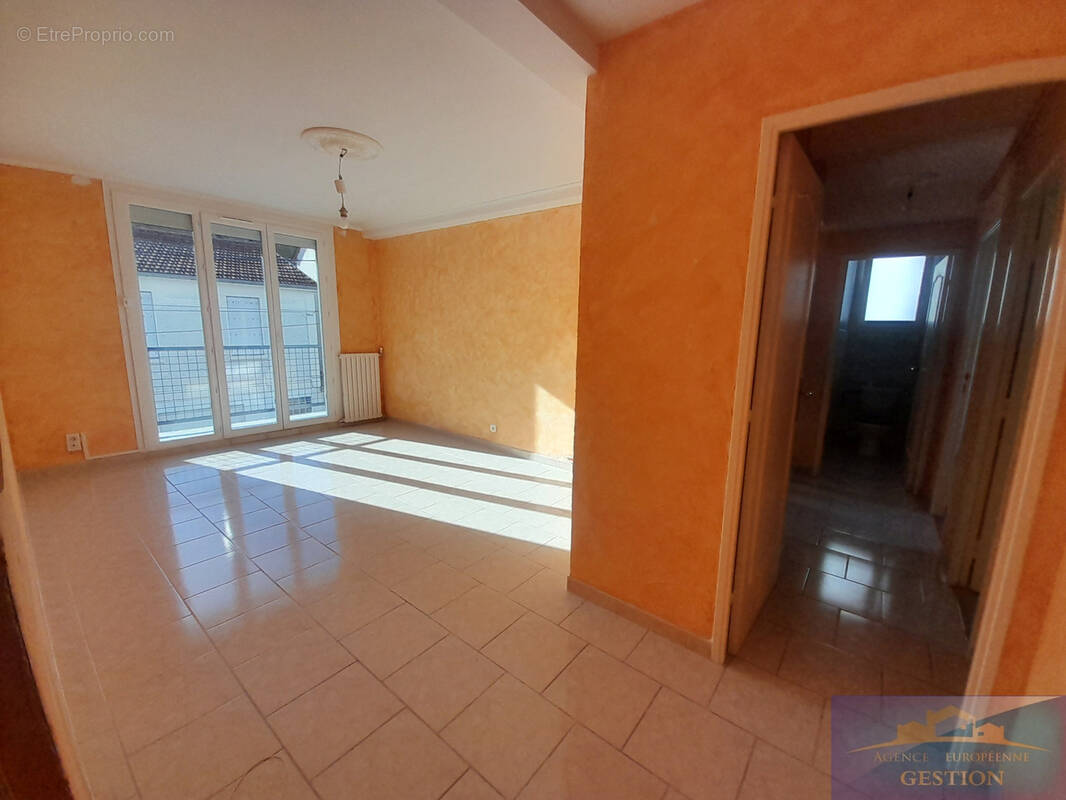 Appartement à LOURDES