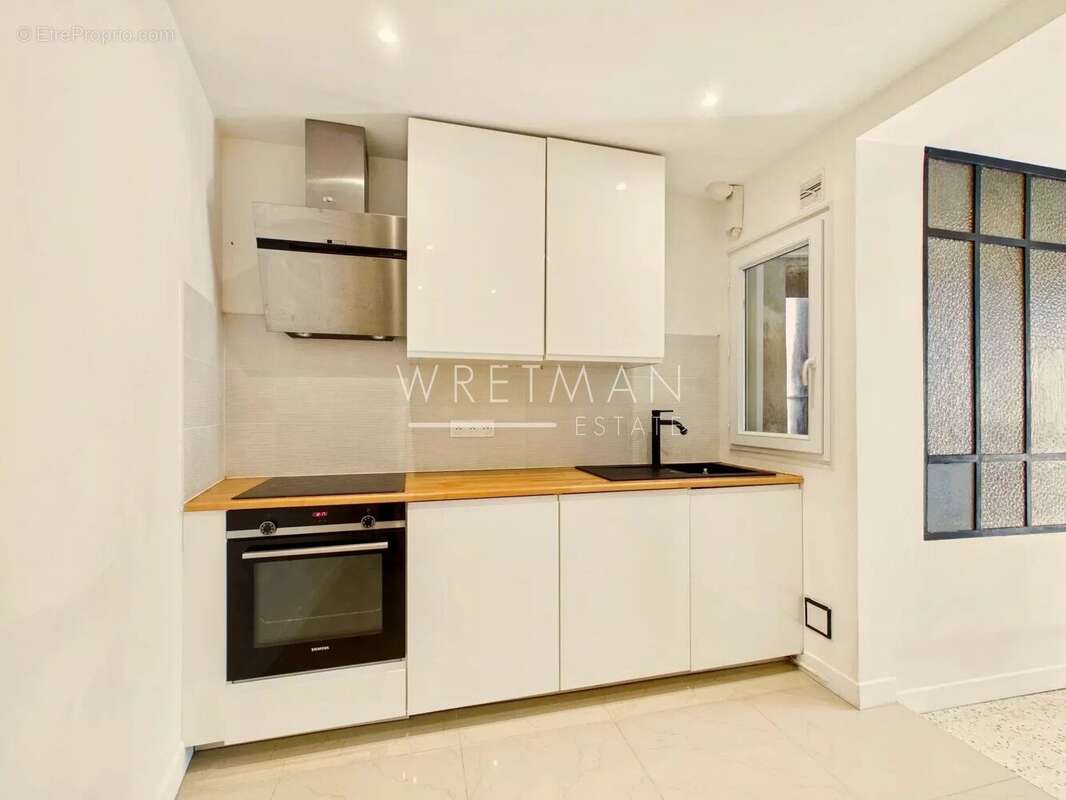 Investissement locatif - T1 lumineux au cœur de la vieille ville - Vieux Nice - photo 4