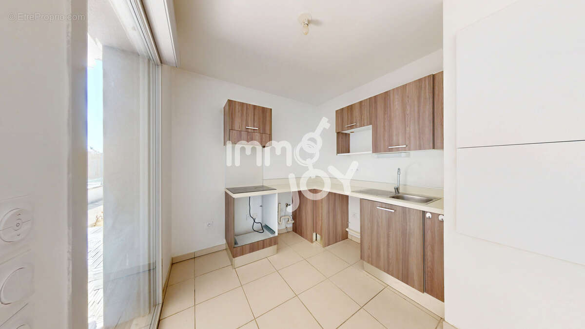Appartement à Vendre BEAUZELLE - photo 5