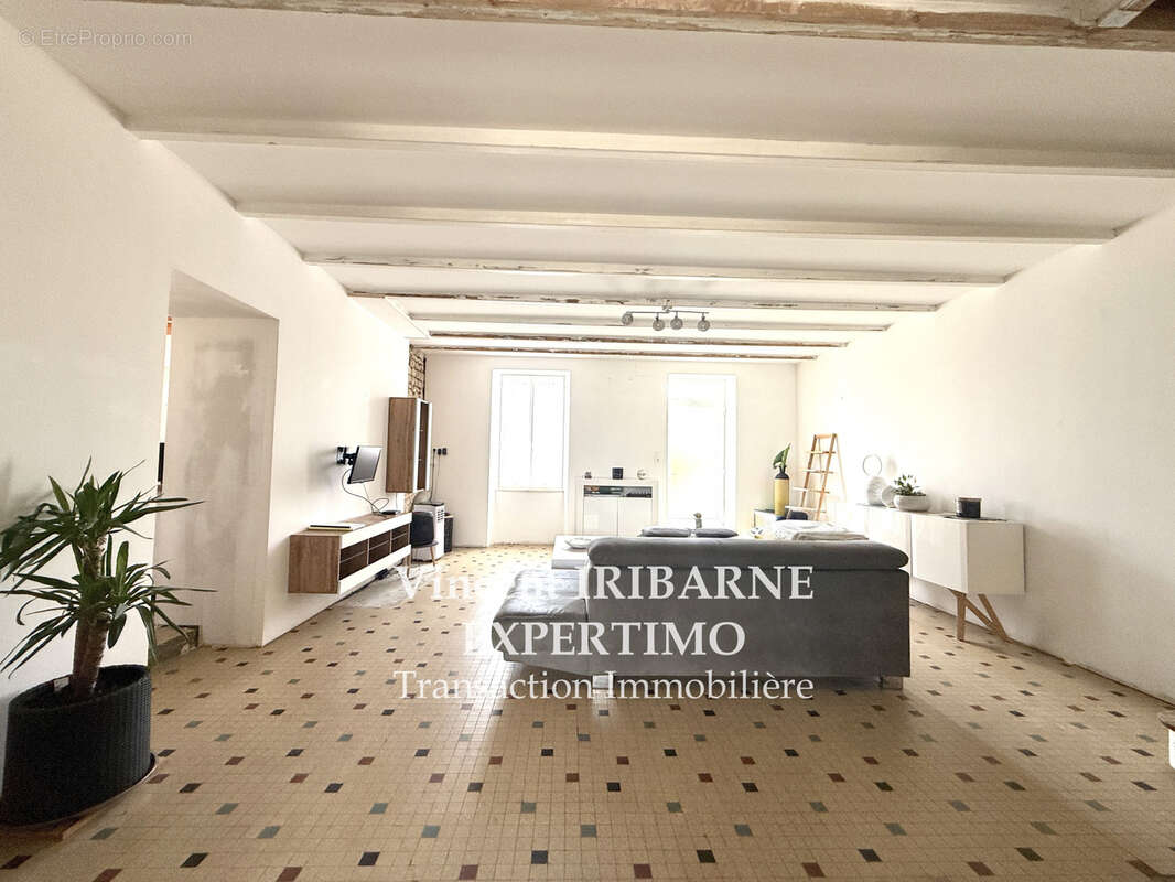 Maison Type Charentaise, 3 chambres, Garage, dépendances et Jardin - photo 3