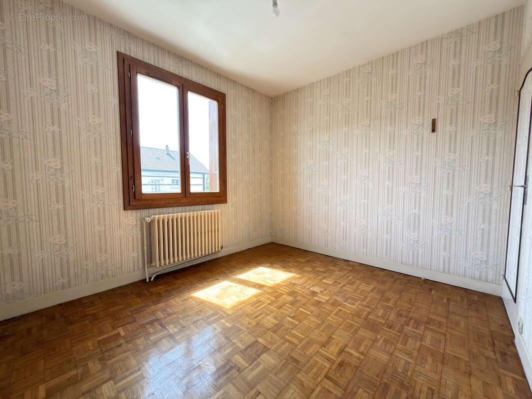 Maison à ABLIS