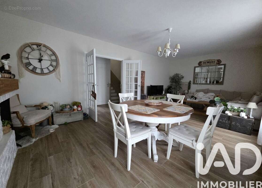 Photo 3 - Maison à MOUSSY-LE-VIEUX